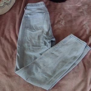 Light wash High-waisted Hollister Mom Jeans